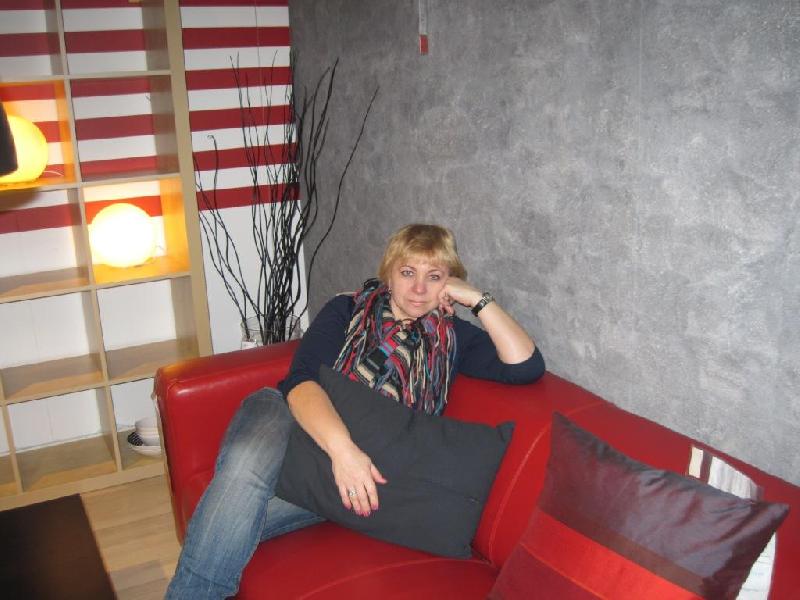 ���� 2010