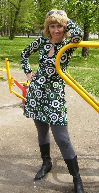 ��� ���