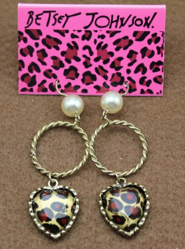 ������ �� Betsey Johnson