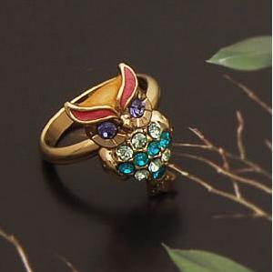 ������ �� Betsey Johnson