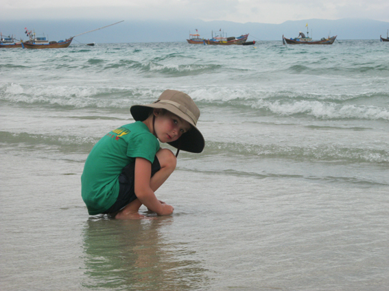 �������, Doc Let White Sands Resort
