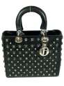 DIOR 9928

�������� �����: ����������� ����

������:29×22×9 ��

������: �� ������ ������ ������ ��� ���������� �� ������

����� ����������� �� ������

���� ����� -������